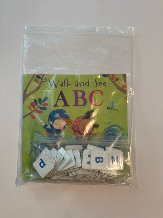 Walk and See ABC Scholastic Pre-Owned Rosalind Beardshaw Phonic Readers