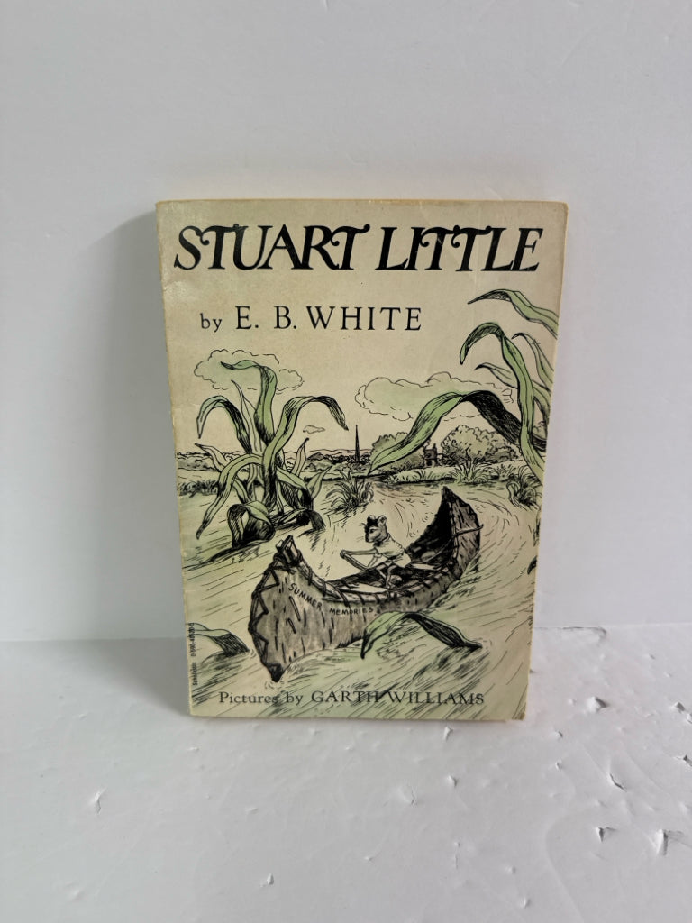 Stuart Little Scholastic Pre-Owned White Fiction Books
