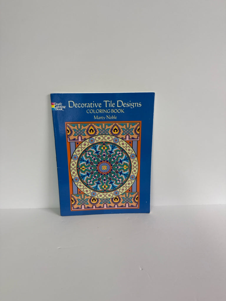 Decorative Tile Designs Dover Coloring Book  Pre-Owned Art Books