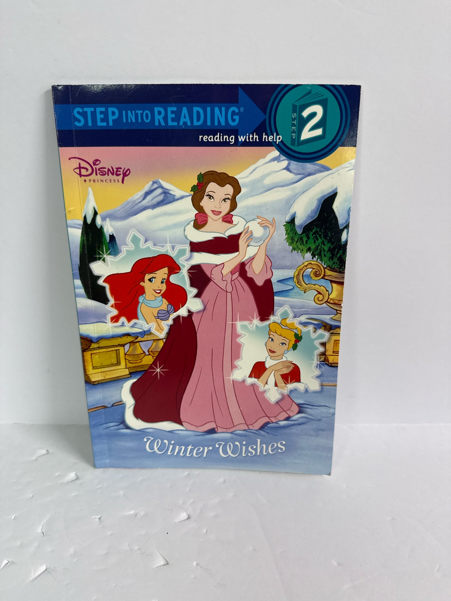 Winter Wishes Disney Phonics Readers