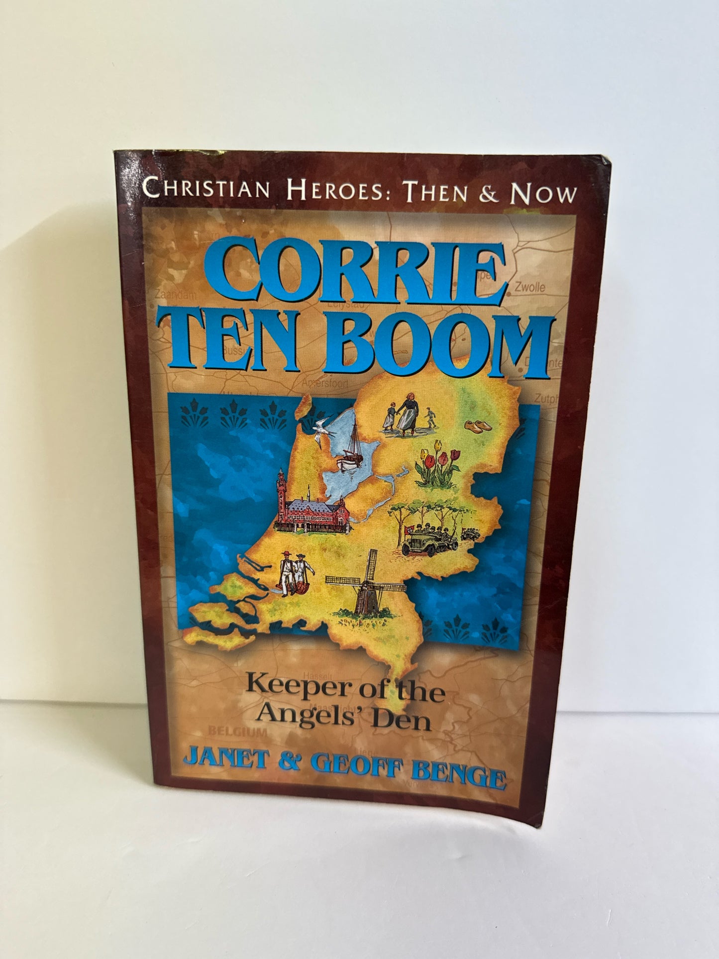 Corrie Ten Boom YWAM- Pre-Owned Janet & Geoff Benge Nonfiction