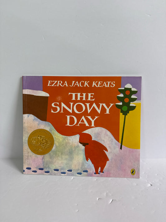 The Snowy Day Ezra Jack Keats Puffin Books Paperback Books