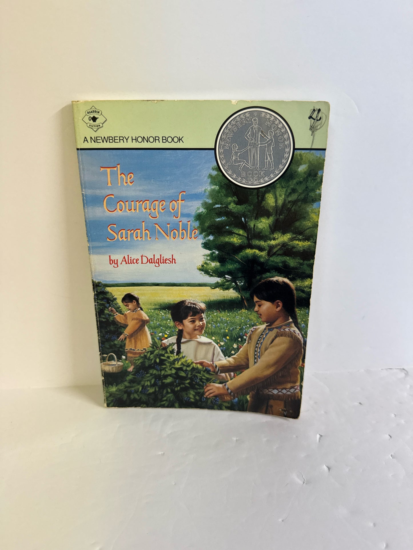 The Courage of Sarah Noble Aladdin Pre-Owned Alice Dalgliesh Fiction