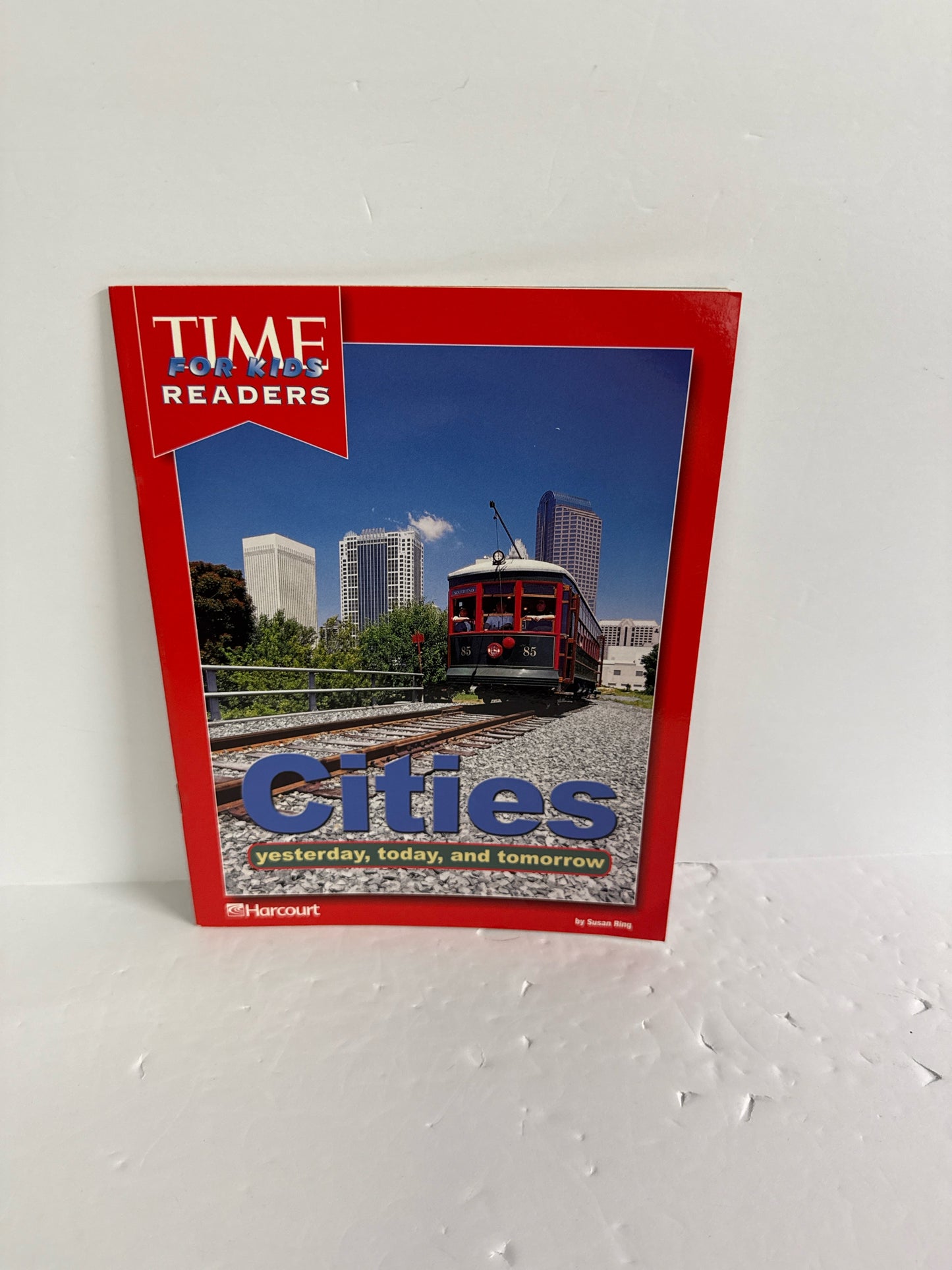 Cities Yesterday, Today, and Tomorr Harcourt Reader Pre-Owned Reading Textbooks