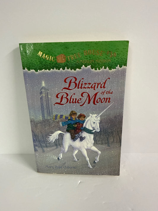 Blizzard of the Blue Moon Random House Pre-Owned Elementary The Magic Tree House