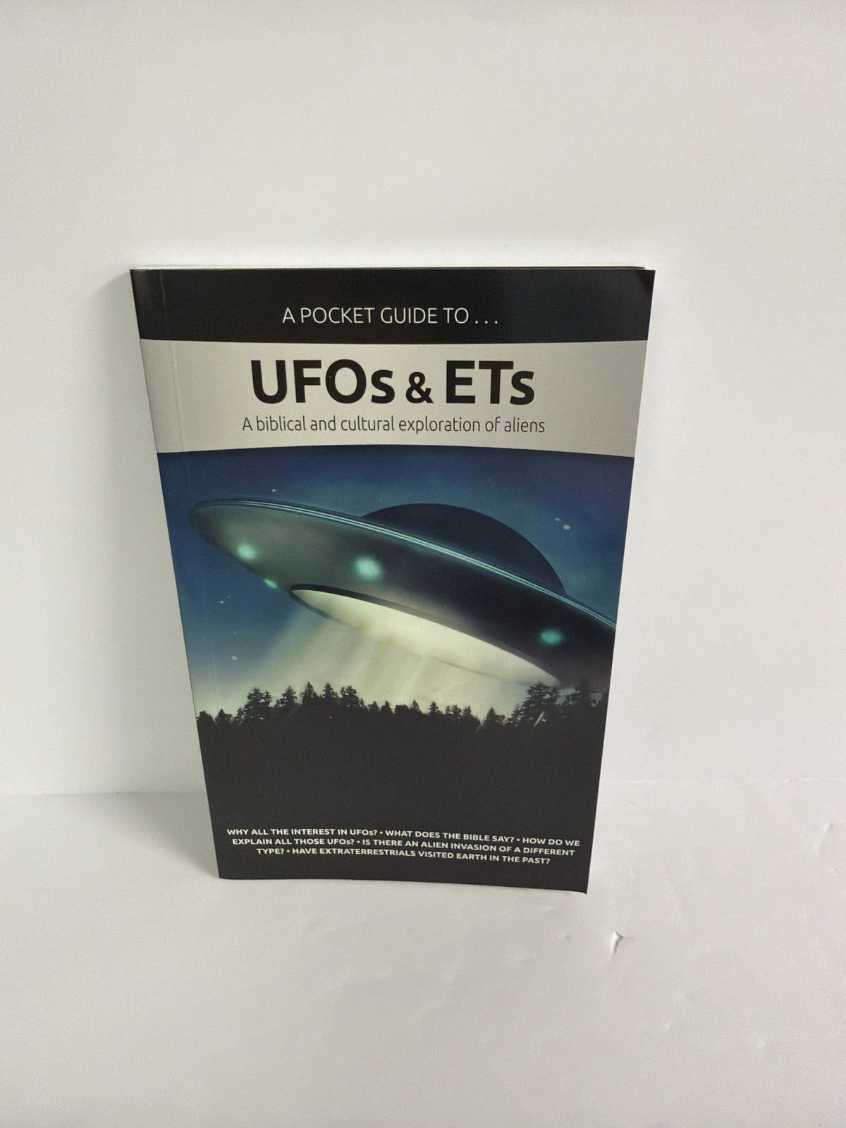 UFOs & ETs Answers in Genesis Pocket Guide Pre-Owned Creation Science