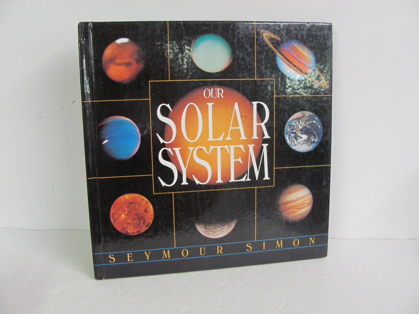 Our Solar System Morrow Pre-Owned Simon Elementary Space/Astronomy Books
